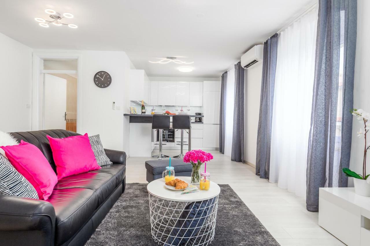 Apartament Point